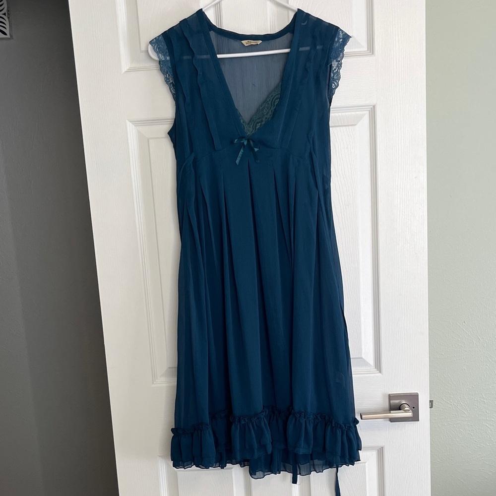 Chic Teal Mini Dress with Lace Accents